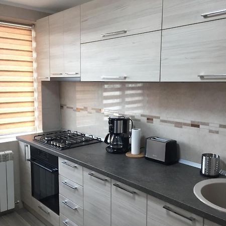 דירות בוקרשט Roby Apartament מראה חיצוני תמונה